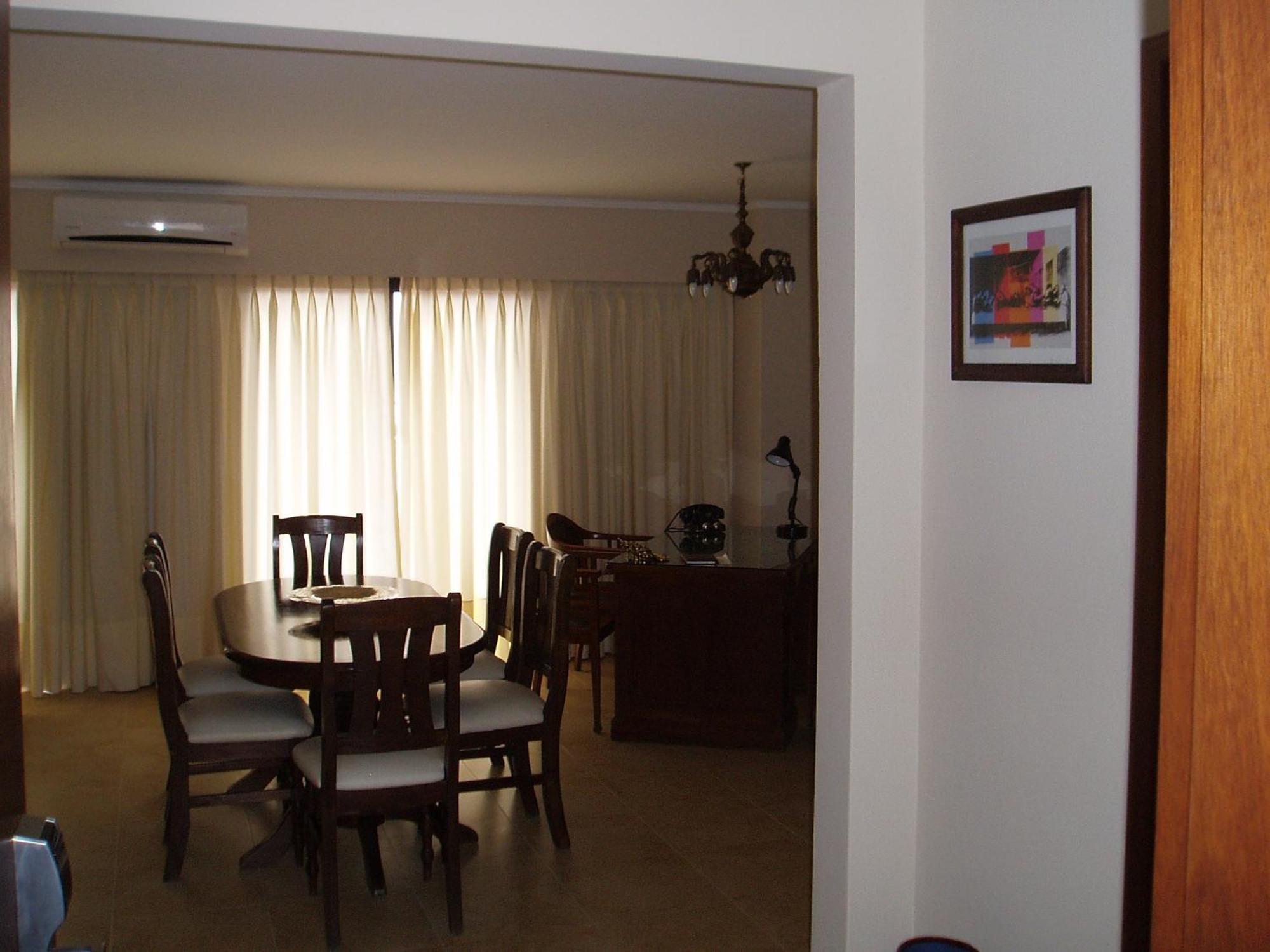 Hotel Maxim ตรินิดาด ห้อง รูปภาพ