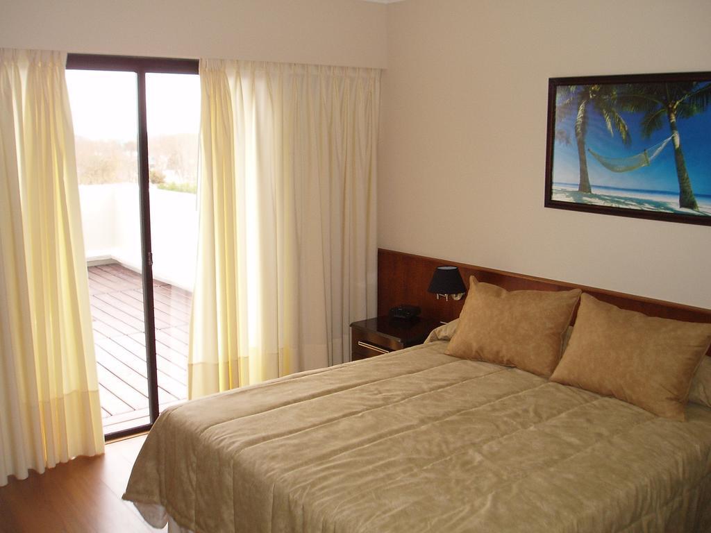 Hotel Maxim ตรินิดาด ห้อง รูปภาพ